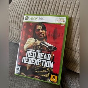 Green and Red Video Game for‎ Xbox 360